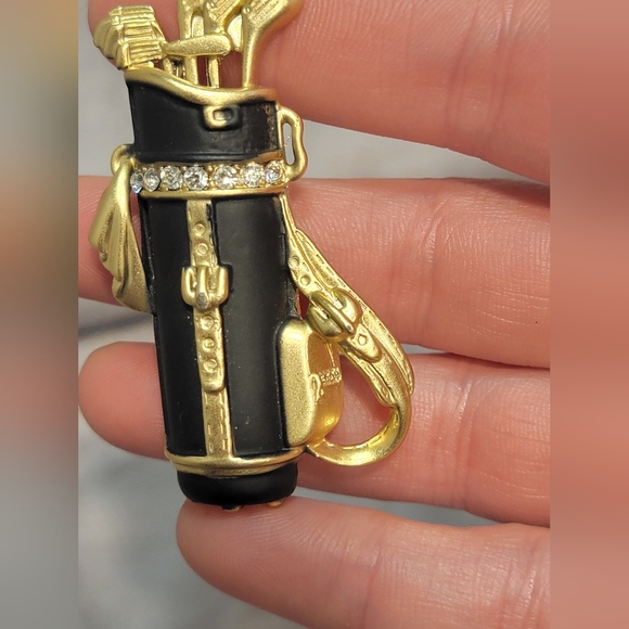 Vintage Goldtone Rhinestone Black Golf Bag Clubs Pin Brooch, Marked AJC - Picture 3 of 7